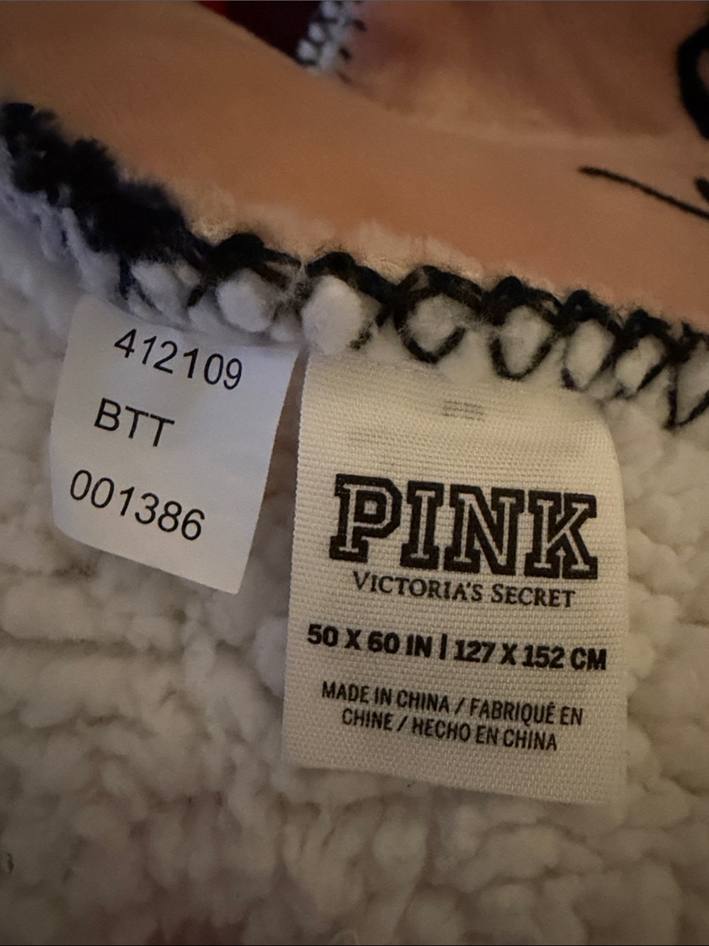 Victoria Secret PINK COZY Plush BLANKET 2022  LOGO Pink with Black Script